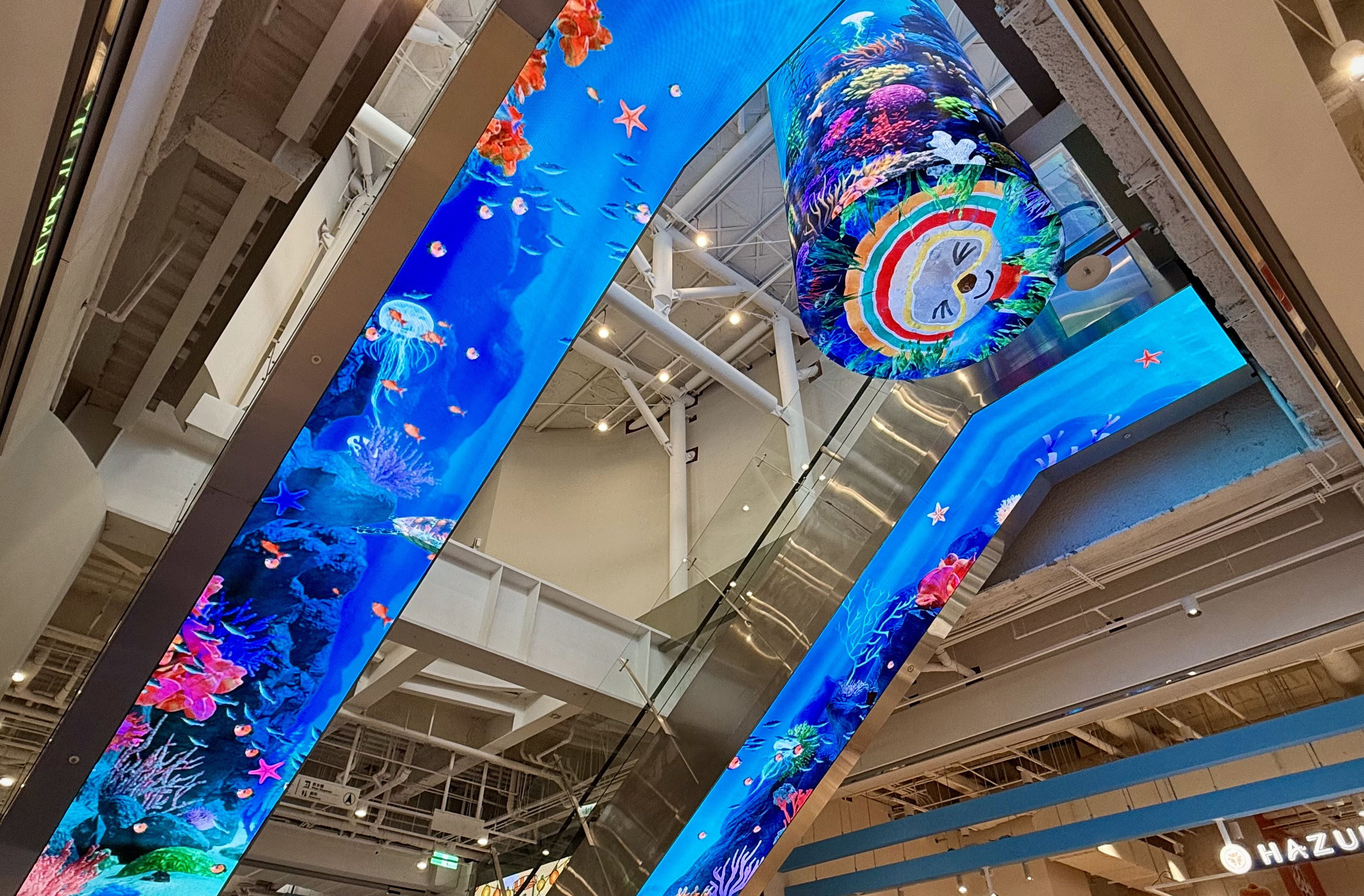 達擎與傑可達整合先進顯示技術與軟硬體應用服務，提供一系列大型LED顯示解決方案，為全新改裝開幕的「清水服務區」佈局嶄新視覺體驗。